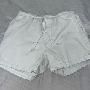 Men's Medium Size, White Pacsun 5" inseam adjustable Shorts